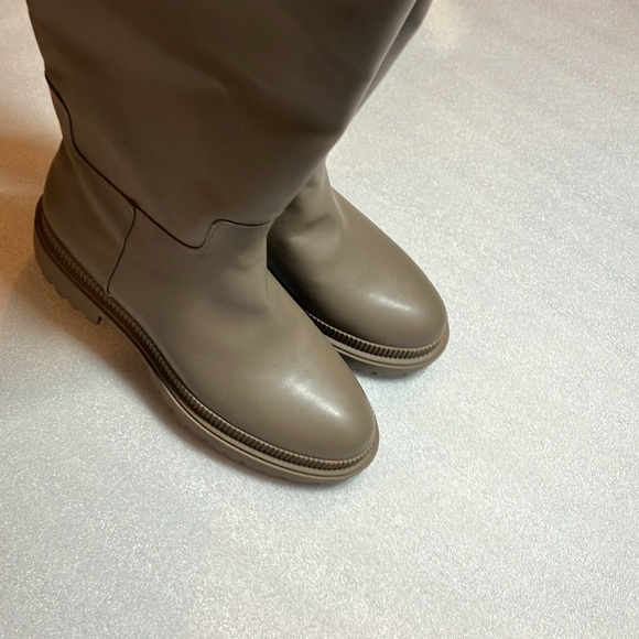 H&M pull on boots. New. Size 10. - Picture 4 of 7